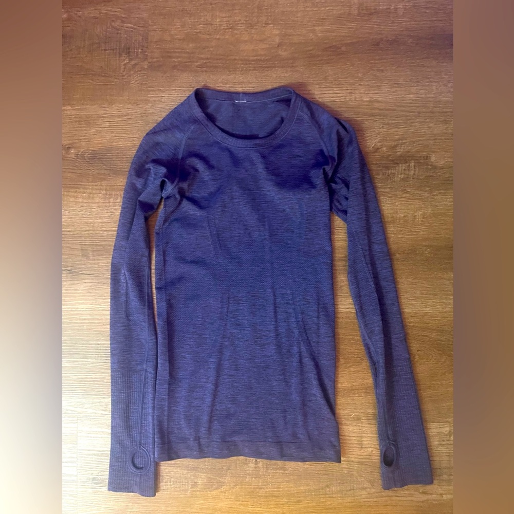 Lululemon swiftly tech long sleeve